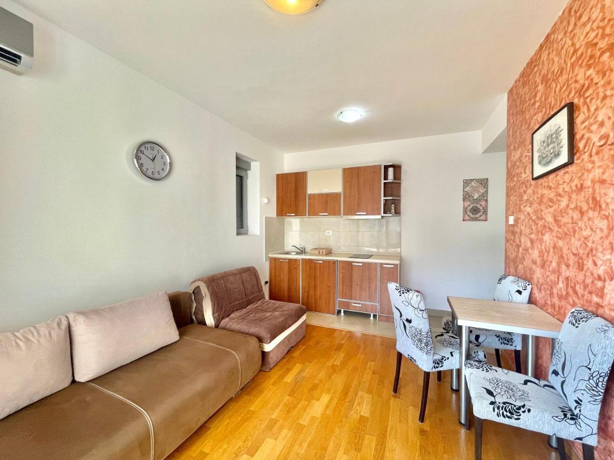 Comfort Apartments Aleksic بودفا المظهر الخارجي الصورة