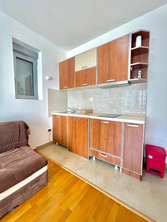 Comfort Apartments Aleksic بودفا المظهر الخارجي الصورة